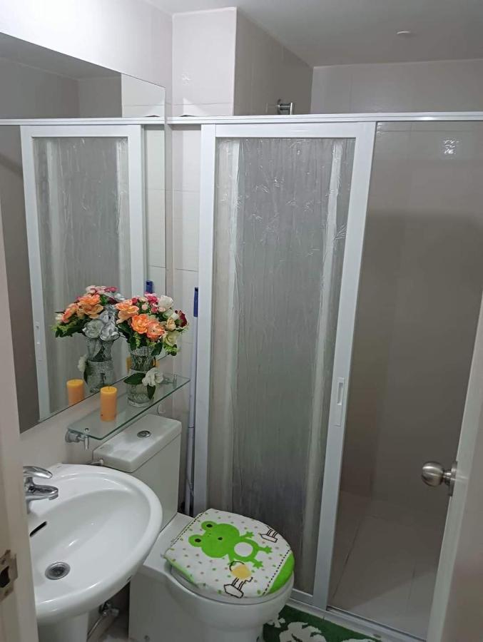 Azure Condo Resort Paranaque Bldg Maldives Manila Esterno foto