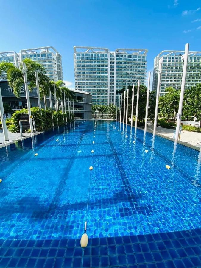 Azure Condo Resort Paranaque Bldg Maldives Manila Esterno foto